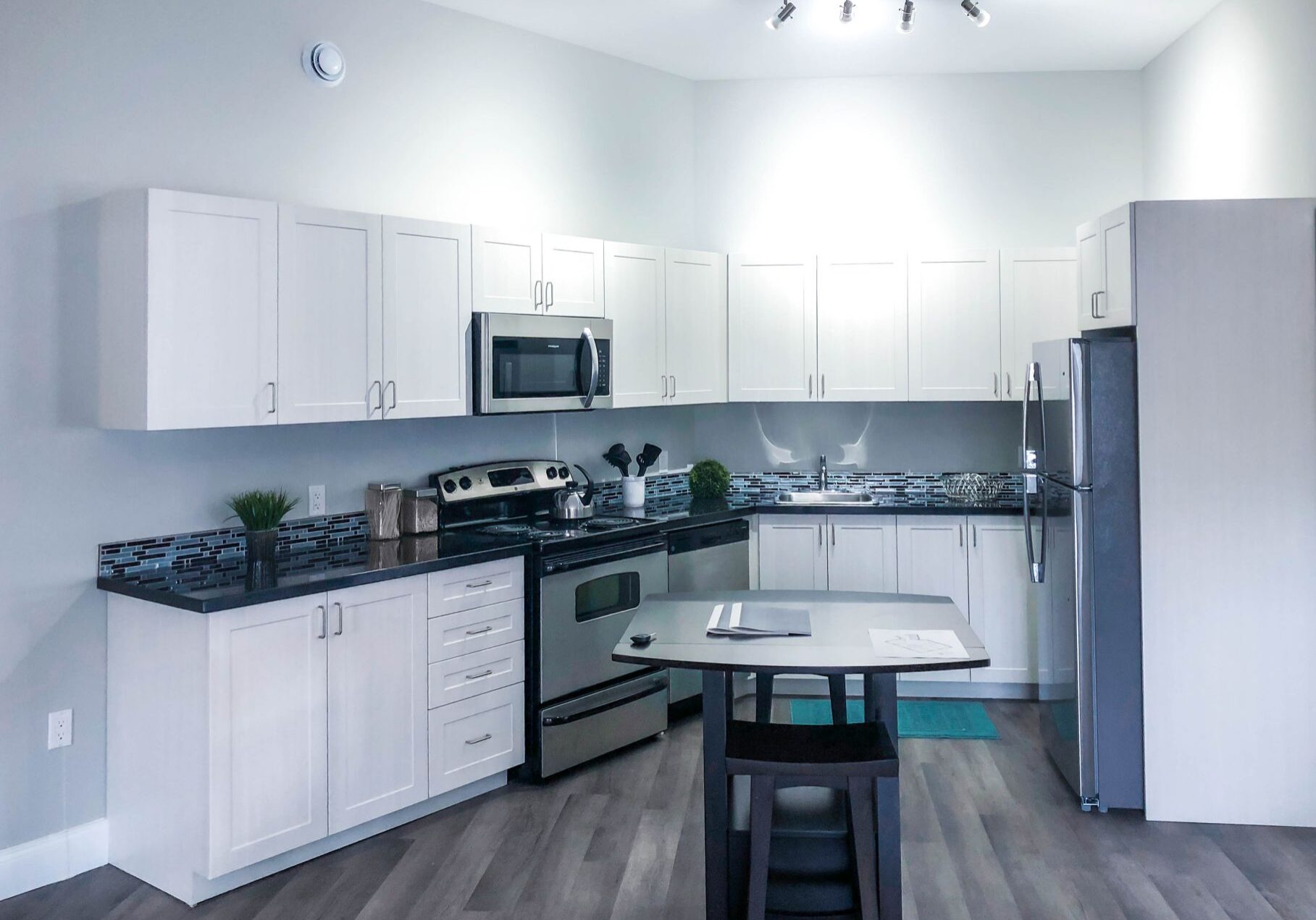 Model Suite Kitchen 6